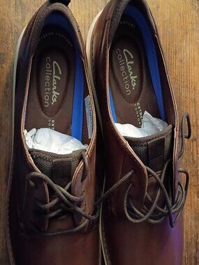 Clarks collection Brantin Plain Dark Tan Leather 10 1/2 US Mens Dress Shoes